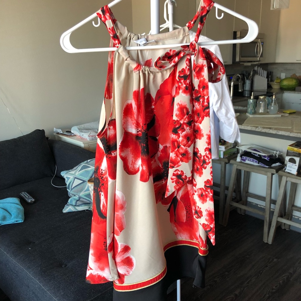 NY&Co floral top NWT